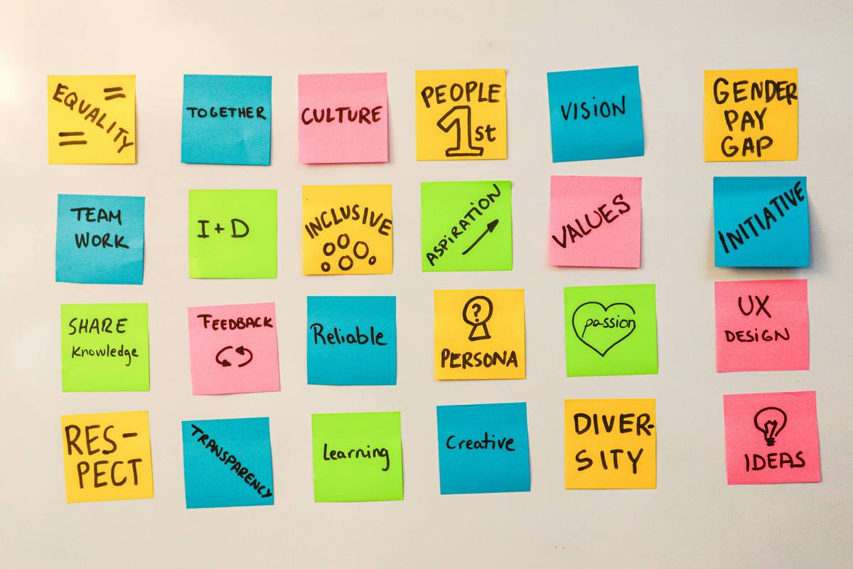 12 Fresh Community Organizing Ideas That Actually Work in the Digital Age
